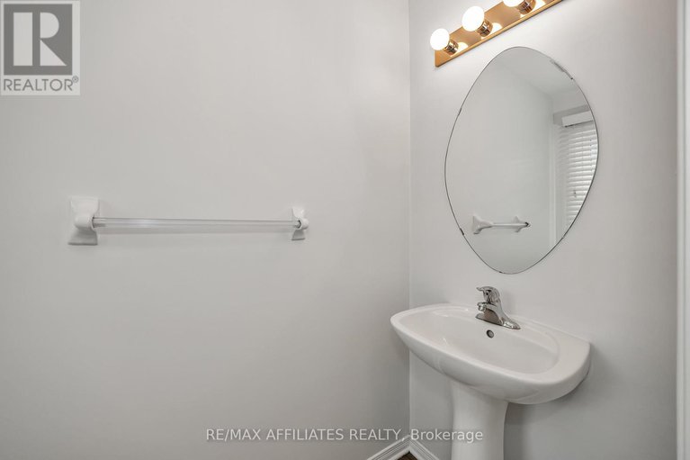 28998988/17-kirkstone-private-e/stonebridge/ottawa/ontario/K2J5E7_14