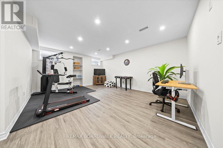 29618402/330-bobolink-ridge/emerald-meadowstrailwest/ottawa/ontario/K2V0B7_40