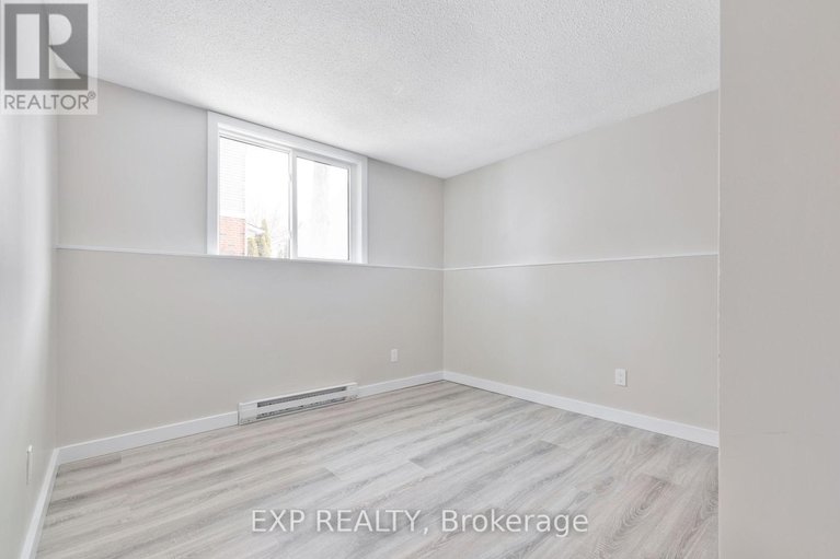 29446608/104-6470-bilberry-drive/orleans-wood/ottawa/ontario/K1C4P1_51