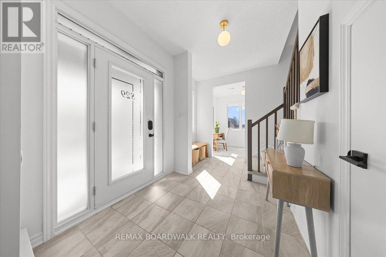 29641185/829-kiniw-private/cfb-rockcliffe-and-area/ottawa/ontario/K1K0P5_4