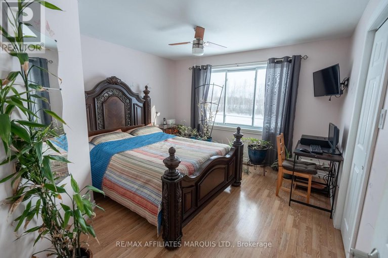 29352960/13981-anderson-road/south-stormont-osnabruck-twp/south-stormont/ontario/K0C1X0_25