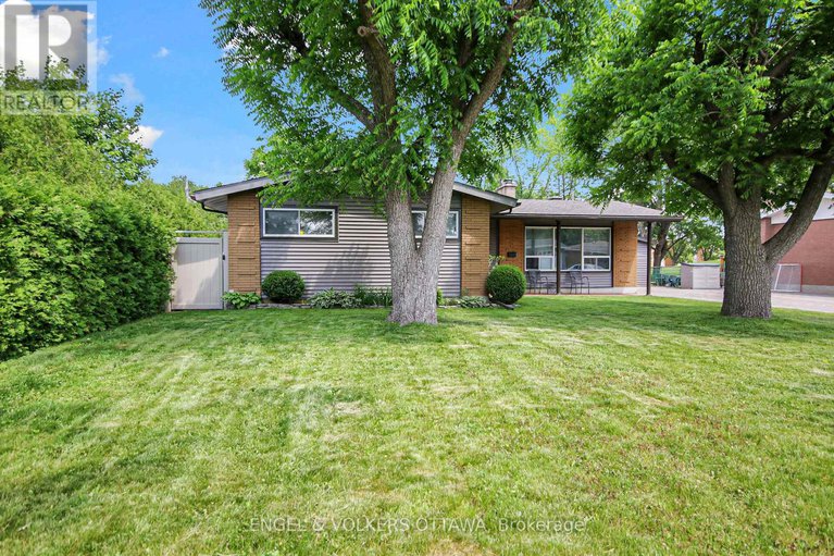 28483641/8-greenwich-avenue/carleton-heights/ottawa/ontario/K2E5E6_2