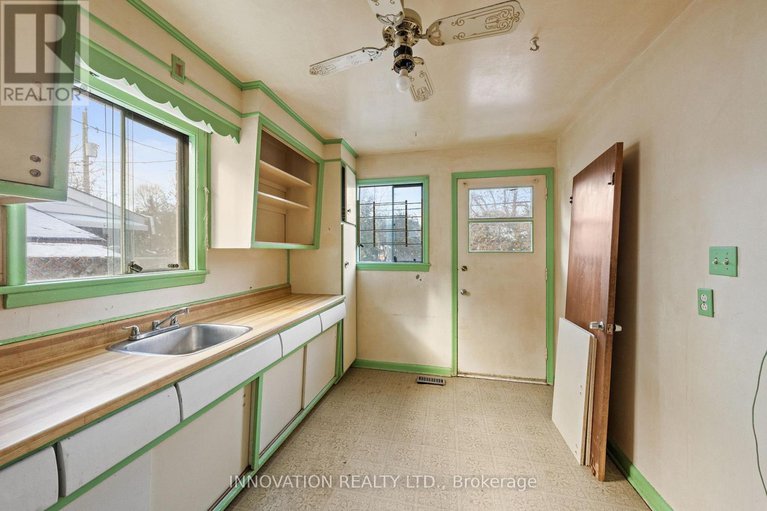 29161611/1751-baseline-road/bel-air-heights/ottawa/ontario/K2C0C1_14