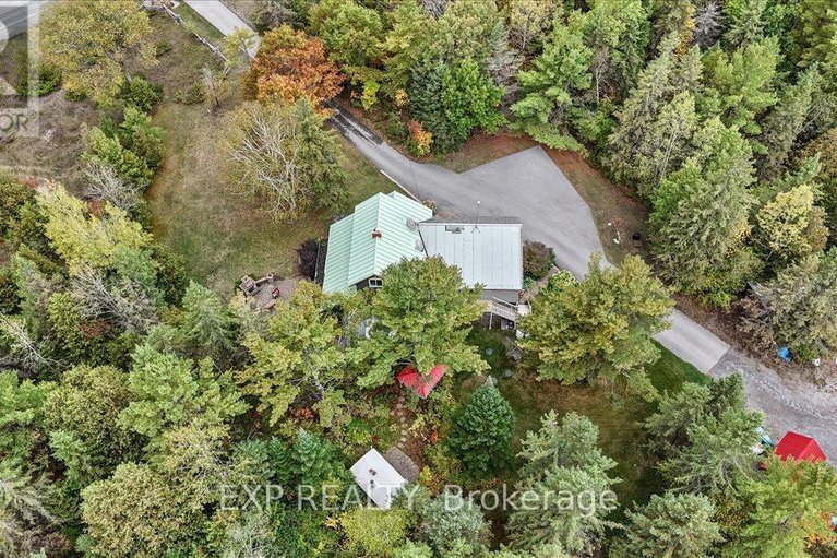 28972716/182-spruce-ridge-road/huntley-ward-south-west/ottawa/ontario/K0A1L0_47