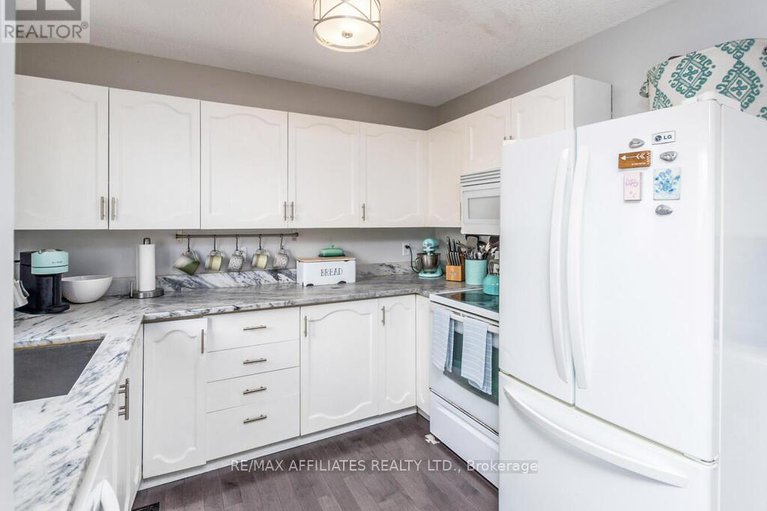 29135749/15-terry-fox-avenue/carleton-place/carleton-place/ontario/K7C4G2_9