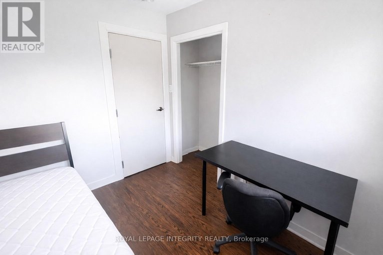 29579182/1152-tawney-road/hawthorne-meadows/ottawa/ontario/K1G1B6_22