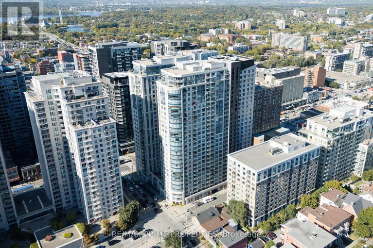28956102/1306-195-besserer-street/sandy-hill/ottawa/ontario/K1N0B6_1