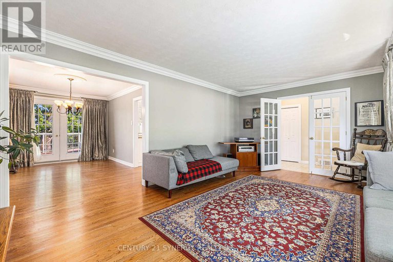 28537505/1069-arnot-road/courtland-park/ottawa/ontario/K2C0H5_8