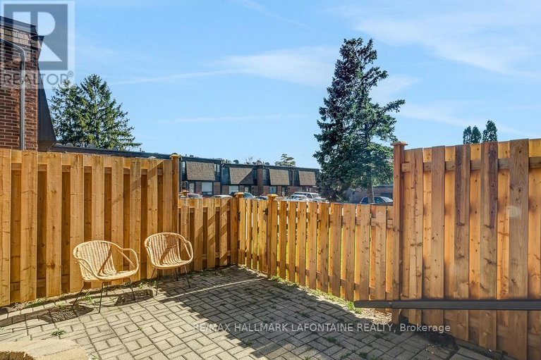 29638874/46-890-cahill-drive-w/hunt-club/ottawa/ontario/K1V9A4_26