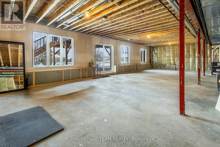 29213480/224-trudeau-crescent/russell-twp/russell/ontario/K4R1E5_45