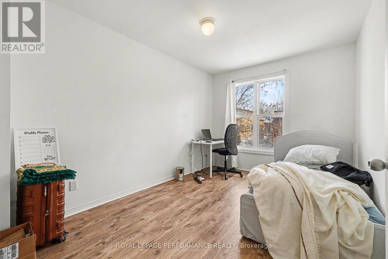29356021/157-russell-avenue/sandy-hill/ottawa/ontario/K1N7X3_12