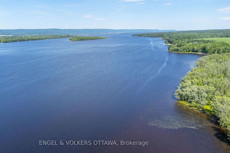 28072674/5468-torbolton-ridge-road/woodlawnmaclarens-landingkilmaurs/ottawa/ontario/K0A3M0_45