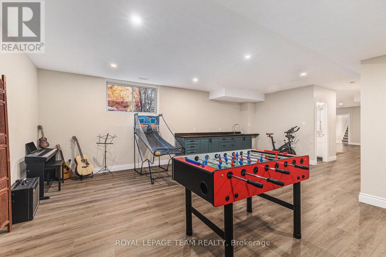 29046501/23-cypress-gardens/stittsville-south/ottawa/ontario/K2S1W6_33