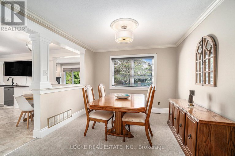 28613280/694-morewood-crescent/fallingbrookpineridge/ottawa/ontario/K4A2P7_8