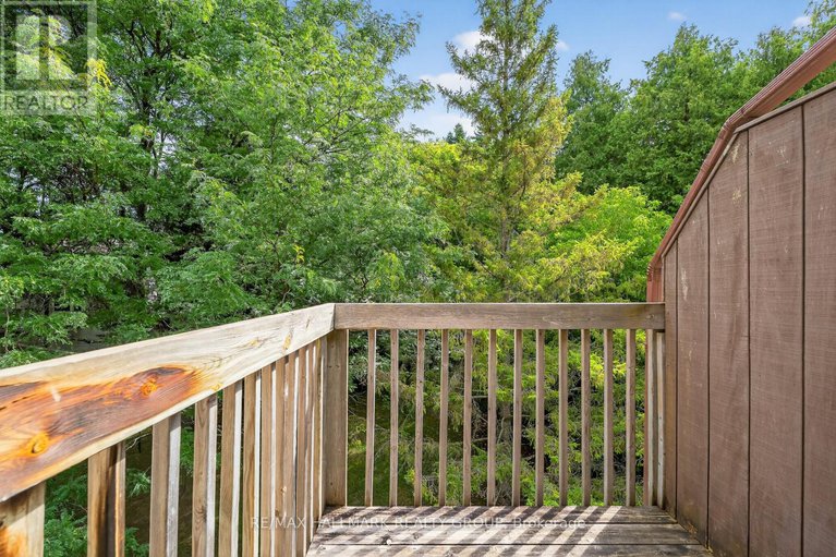 29360556/b-6746-jeanne-darc-boulevard-n/convent-glen-north/ottawa/ontario/K1C6E9_30