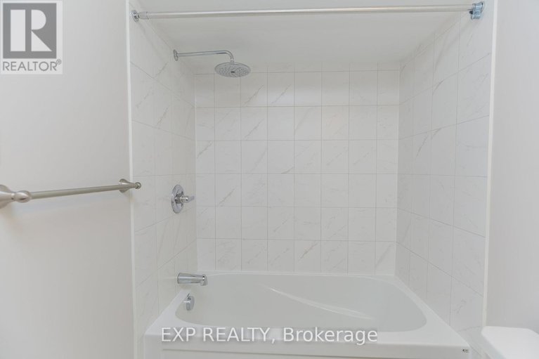 29312742/516-loury-row/orleans-village/ottawa/ontario/K1W0M7_23