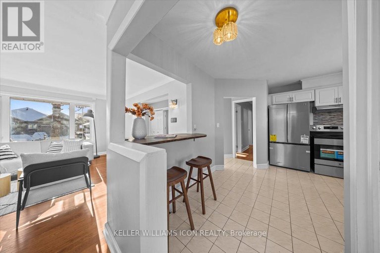 29664786/45-epworth-avenue/meadowlandsst-claire-gardens/ottawa/ontario/K2G2L8_23