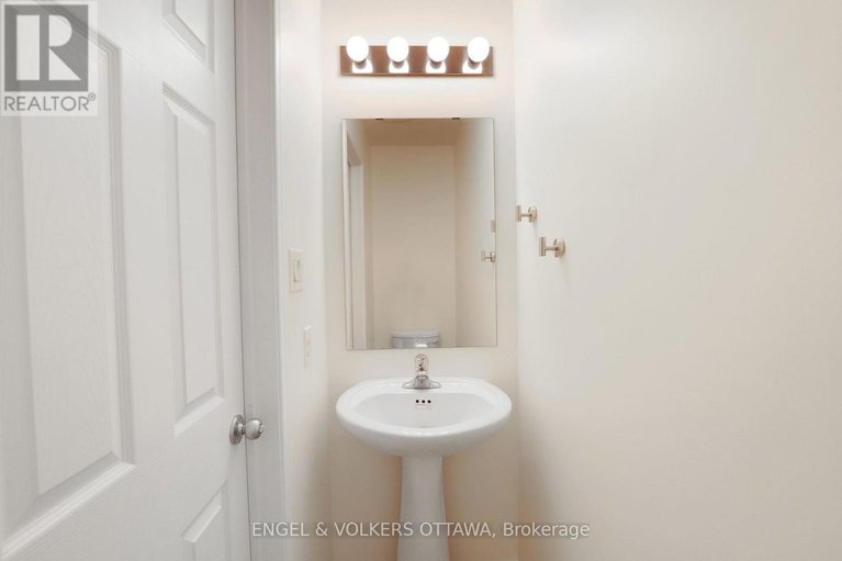 29420431/270-espin-heights/stonebridge/ottawa/ontario/K2J0Y8_16