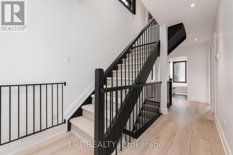 28269196/323-booth-street/west-centre-town/ottawa/ontario/K1R7K1_22