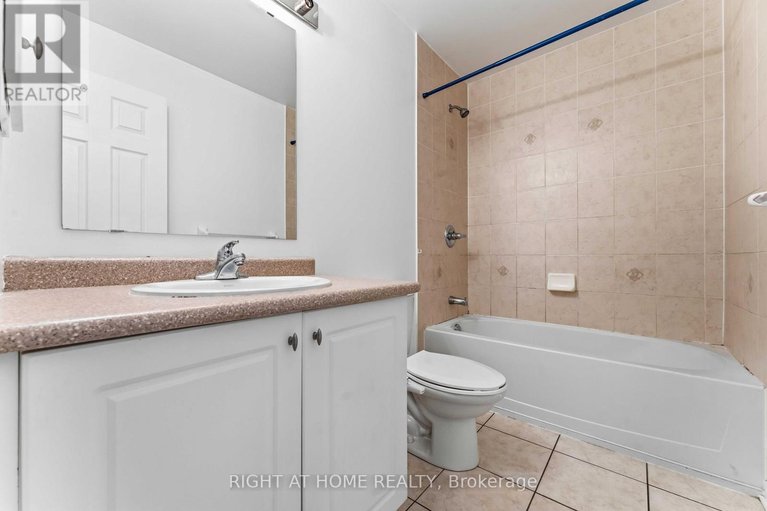 29405194/994-klondike-road/morgans-grantsouth-march/ottawa/ontario/K2K0C3_22