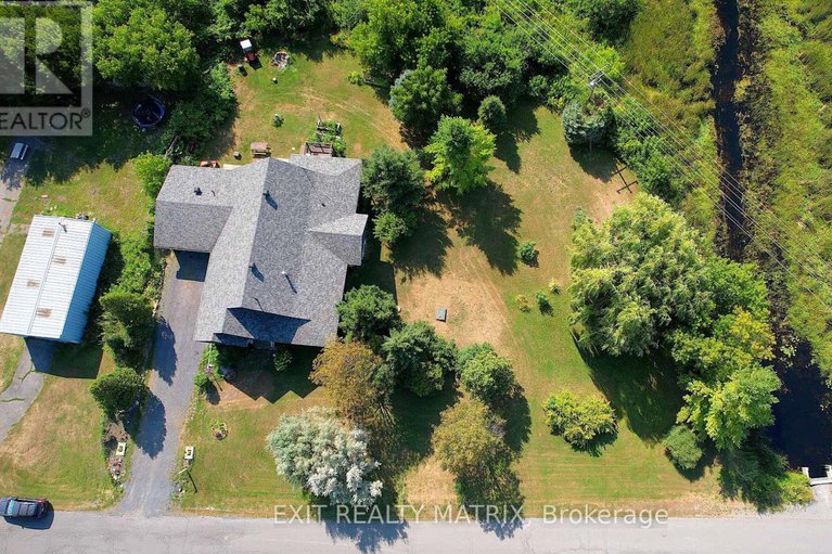 28736196/20306-lochiel-street-w/alexandria/north-glengarry/ontario/K0C1A0_45