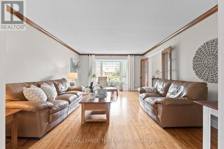 28585441/1108-lena-avenue/manotick-long-island-nicholls-island/ottawa/ontario/K4M1G2_20