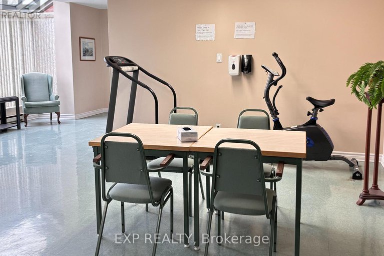 29231208/510-330-centrum-boulevard/bilberry-creekqueenswood-heights/ottawa/ontario/K1E3W2_24