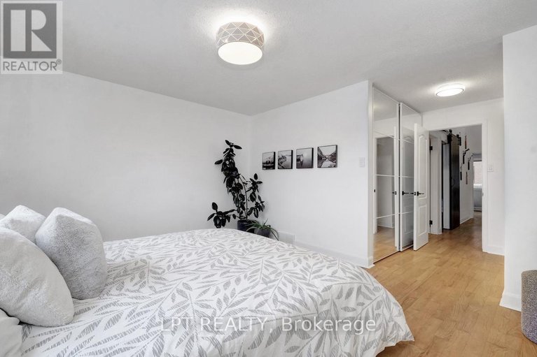 29140235/327-st-andrew-street/lower-town/ottawa/ontario/K1N5G9_33