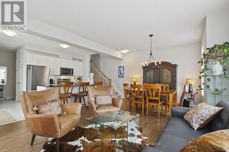 28291753/506-oldenburg-avenue/btwn-franktown-rd-fallowfield-rd/ottawa/ontario/K0A2Z0_15