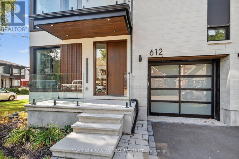 28963982/612-tweedsmuir-avenue/westborohampton-park/ottawa/ontario/K1Z5P3_6