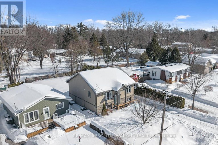 29366439/1095-morin-road/cumberland-estates/ottawa/ontario/K4C1A5_28