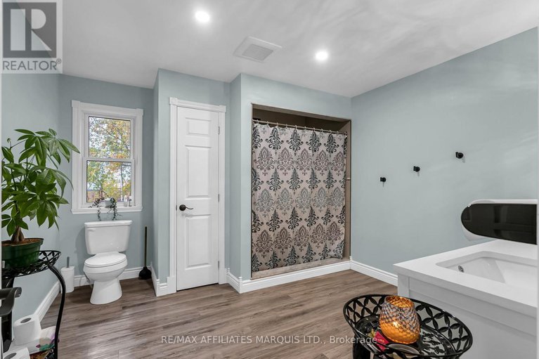28975262/21895-seguin-mill-street/north-glengarry-kenyon-twp/north-glengarry/ontario/K0B1H0_18