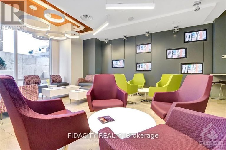 29169712/216-105-champagne-avenue-s/west-centre-town/ottawa/ontario/K1S5E5_18