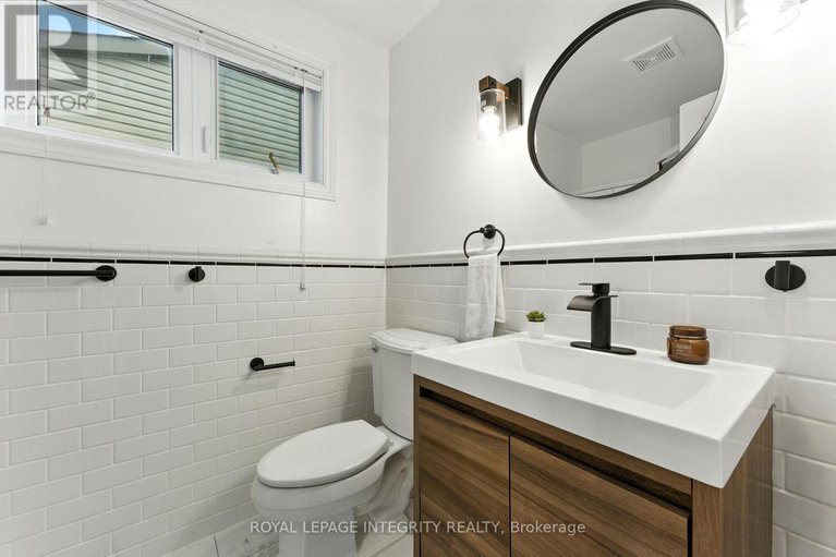 28843090/7900-decarie-drive/orleans-wood/ottawa/ontario/K1C2K3_26