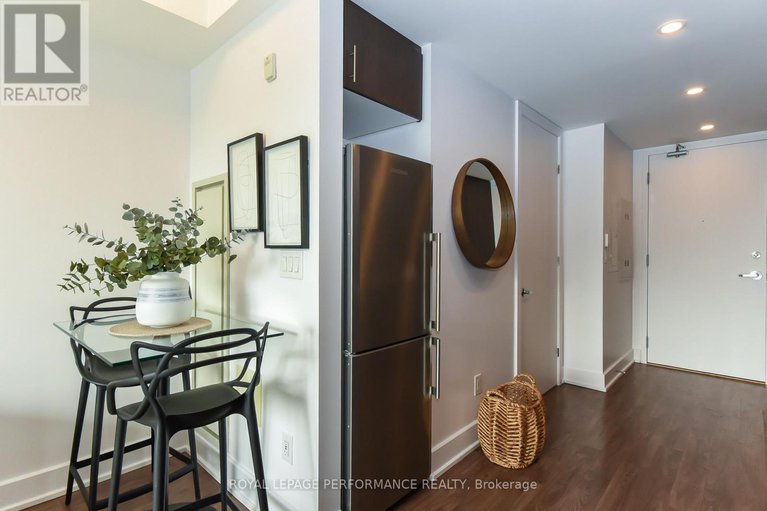 29229075/309a-7-marquette-avenue/vanier/ottawa/ontario/K1L8A7_14