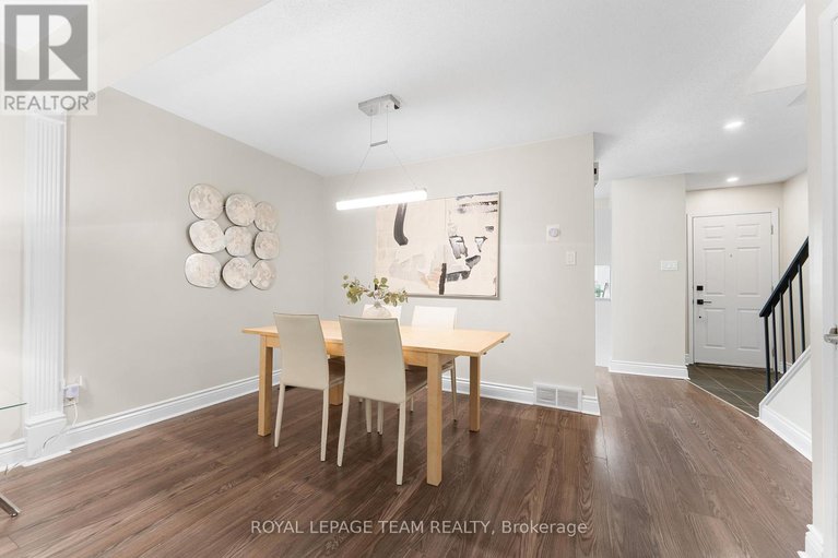 28591921/20-80-mcdermot-court/katimavik/ottawa/ontario/K2L3V1_16