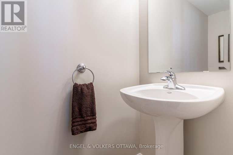 28139063/105-vallier-way-n/avalon-east/ottawa/ontario/K4A0R3_22