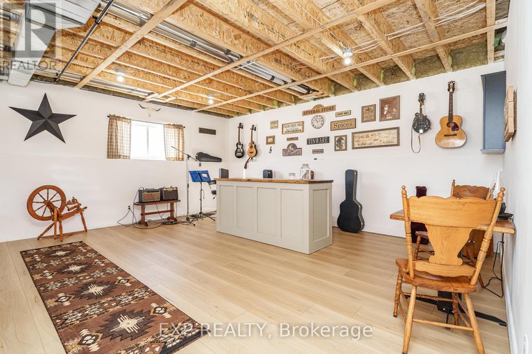 29351437/24-humphries-road/horton-twp/horton/ontario/K7V3Z8_33