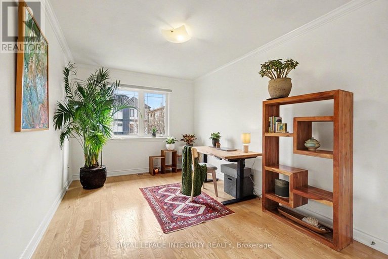 29590354/279-currell-avenue/westborohampton-park/ottawa/ontario/K1Z7J5_18