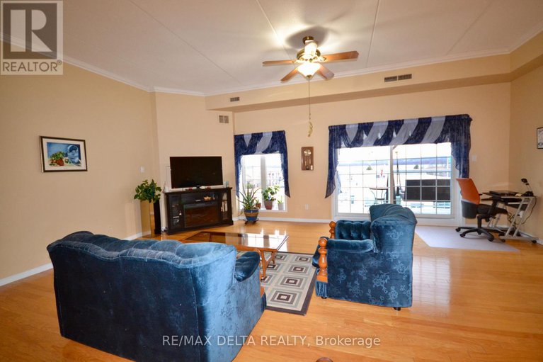 29145240/407-2921-laurier-street/town-of-rockland/clarence-rockland/ontario/K4K1V2_8