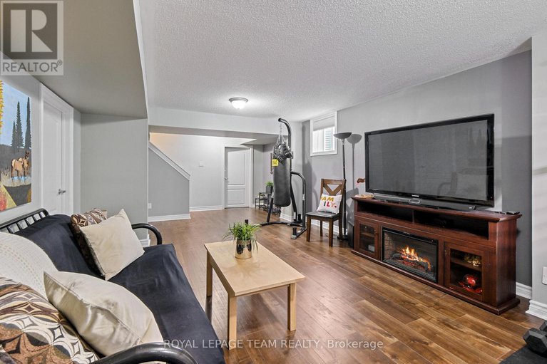28460422/1871-glencrest-road/kemptville/north-grenville/ontario/K0G1J0_29