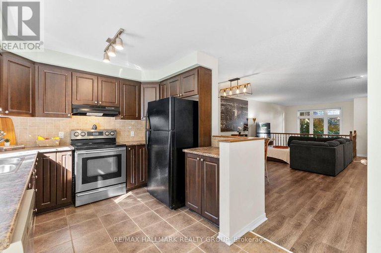 28777061/7-325-elite-private/longfields/ottawa/ontario/K2J0A4_13