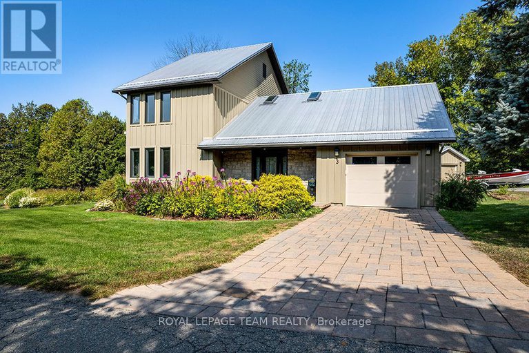 28847371/3-mary-street/north-grenville-twp-kemptville-south/north-grenville/ontario/K0G1B0_2