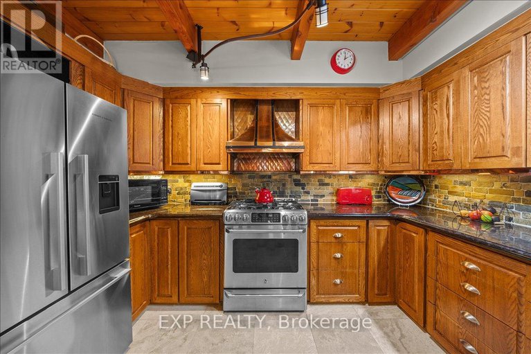 28972716/182-spruce-ridge-road/huntley-ward-south-west/ottawa/ontario/K0A1L0_12