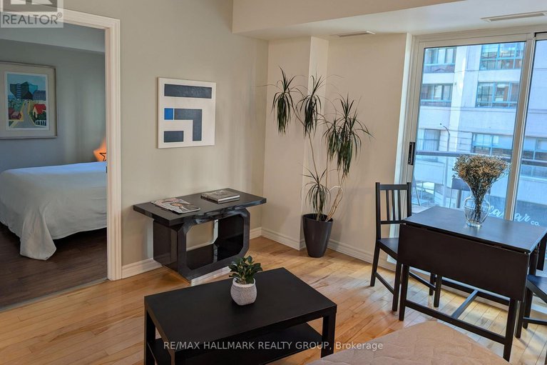 28790017/405-445-laurier-avenue-w/ottawa-centre/ottawa/ontario/K1R0A2_13
