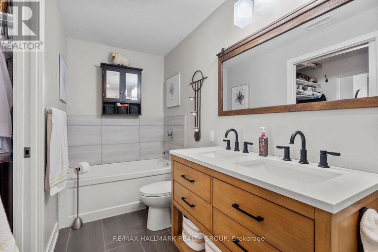 28771942/902-200-inlet-private/chatelaine-village/ottawa/ontario/K4A5H3_25