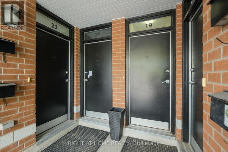 28407268/19-tuscan-private/west-centre-town/ottawa/ontario/K1R1C6_2