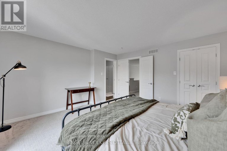 28659371/262-pembina-private/riverside-southgloucester-glen/ottawa/ontario/K4M0E2_33