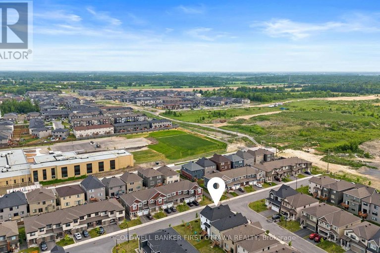 28450240/10-racemose-street/half-moon-bay/ottawa/ontario/K2J6Z9_50