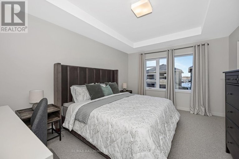 29639073/677-honeydew-street/riverside-southgloucester-glen/ottawa/ontario/K1X0K5_21